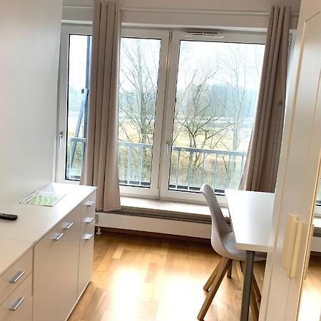 Beautiful Premium Apartment, Near University , Wifi , Free Parking Ratisbonne Extérieur photo